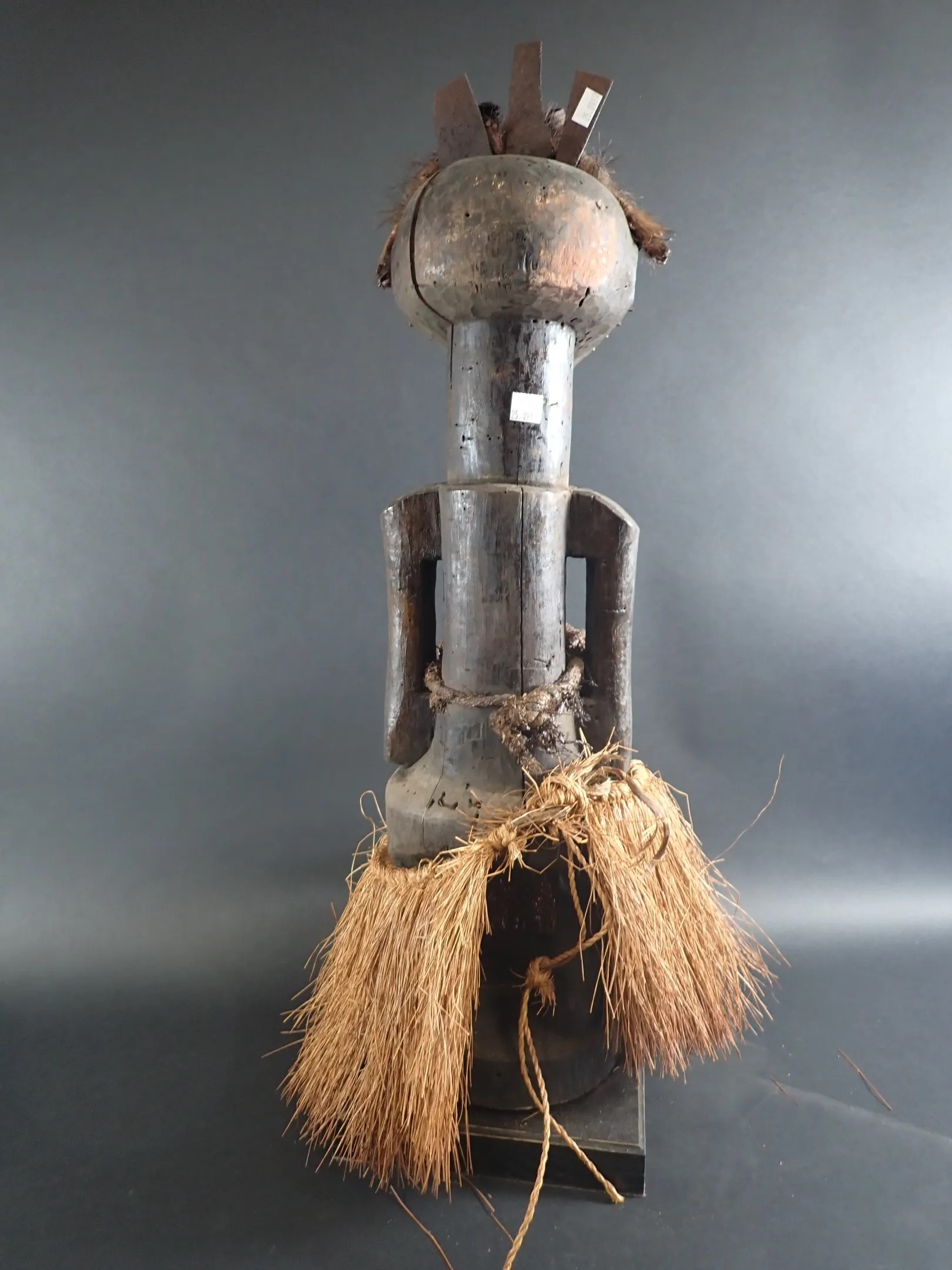 Songye statue – Image 5